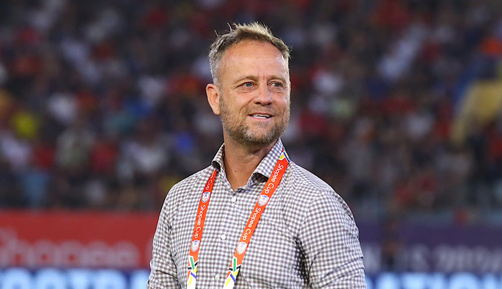 Huấn luyện viên Alexandre Polking