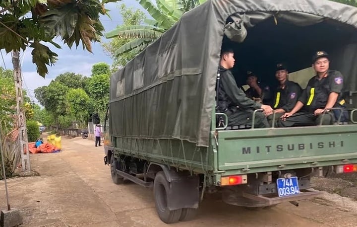 Công an Quảng Trị đang tổ chức truy bắt nghi phạm Võ Thế Hùng. (Ảnh: Công an Quảng Trị)