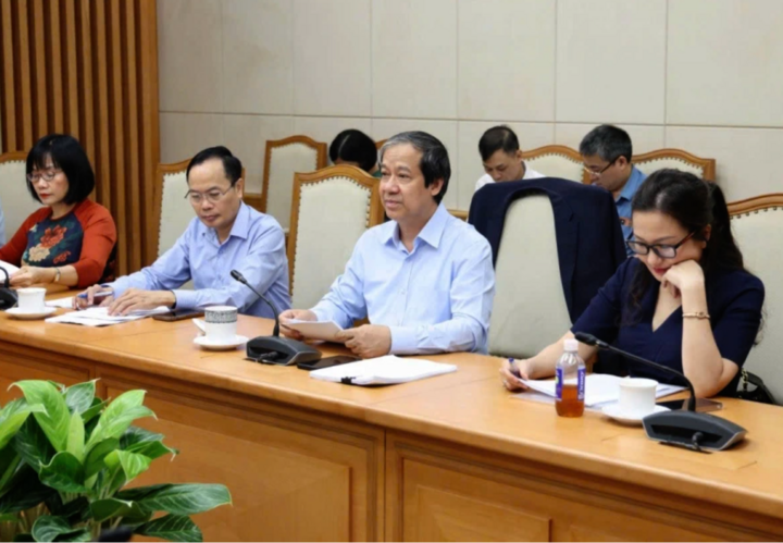 Đại diện Bộ GD&ĐT tham gia cuộc họp.