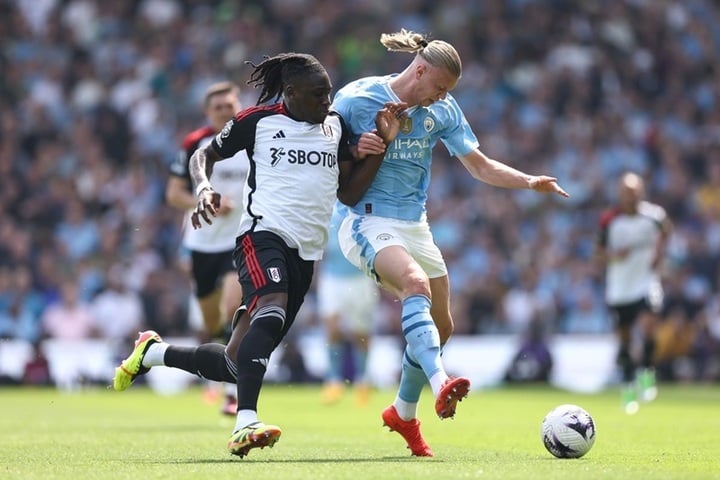 Fulham chạm trán Man City tại Premier League