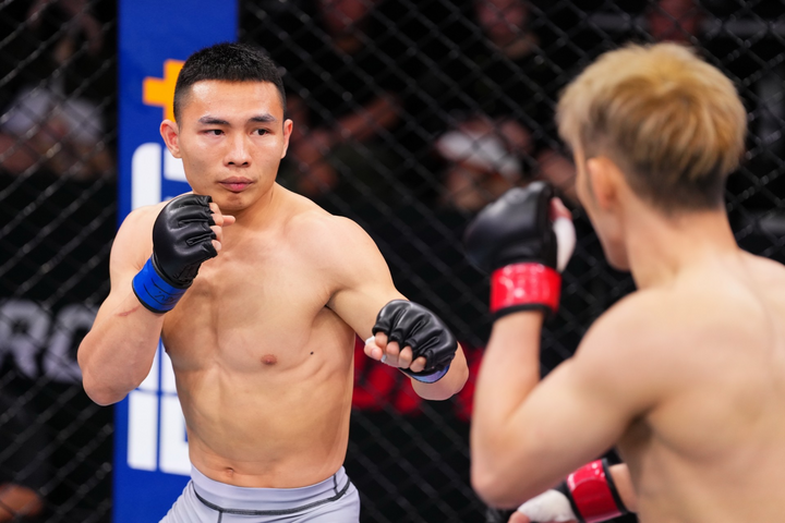 Nghiêm Văn Ý hạ knock-out Rui Imura.
