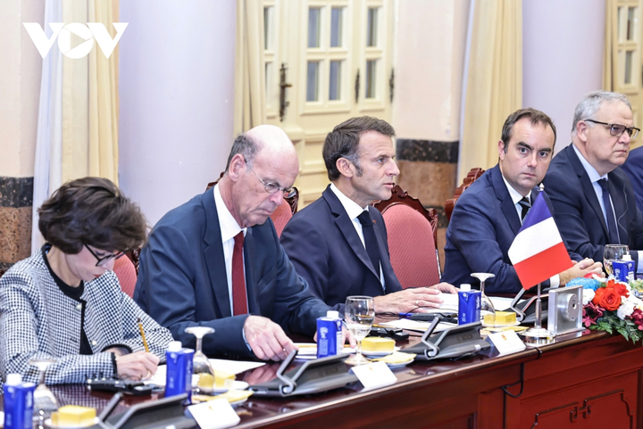 Tổng thống Cộng hòa Pháp Emmanuel Macron phát biểu tại Hội đàm.