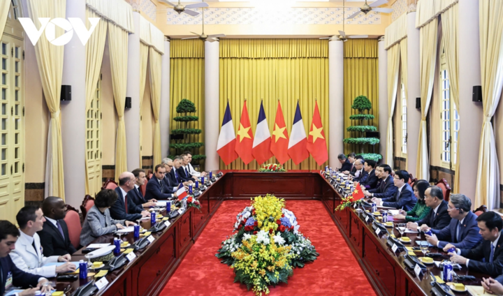 Hội đàm cấp cao Việt Nam - Pháp