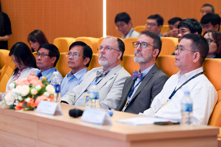 Các đại biểu tham gia hội thảo là những chuyên gia, học giả, nhà nghiên cứu, nhà quản lý uy tín trong và ngoài nước.