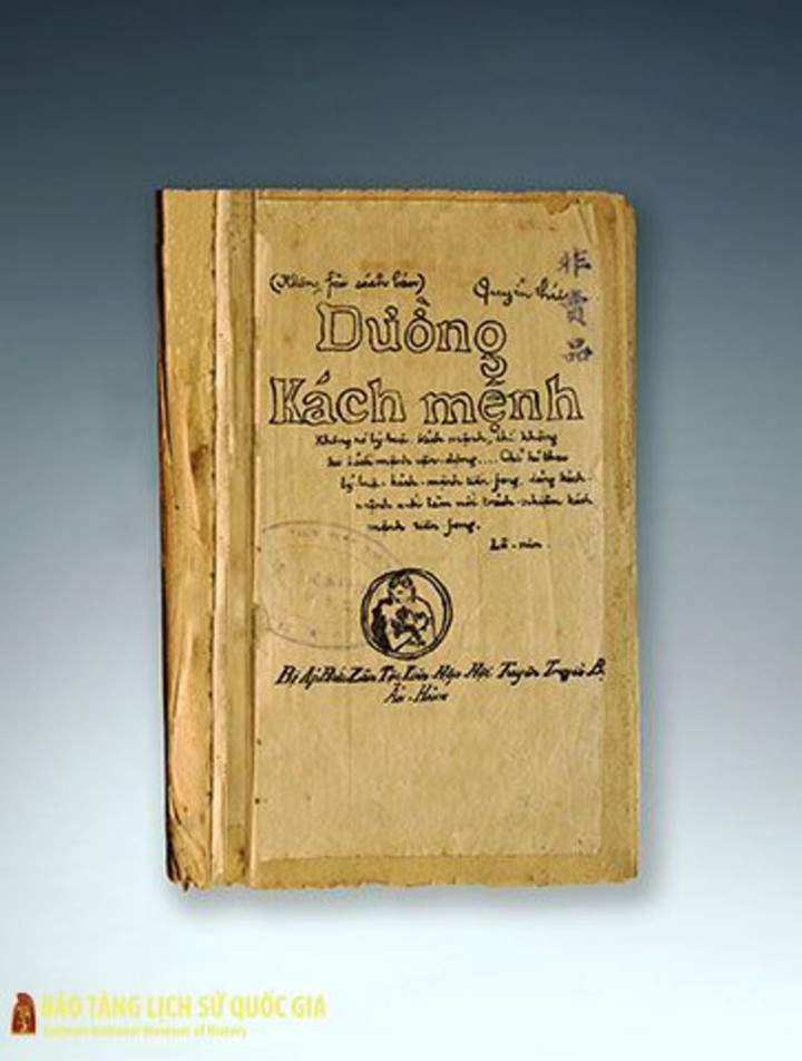 Cuốn ''Đường Kách Mệnh".