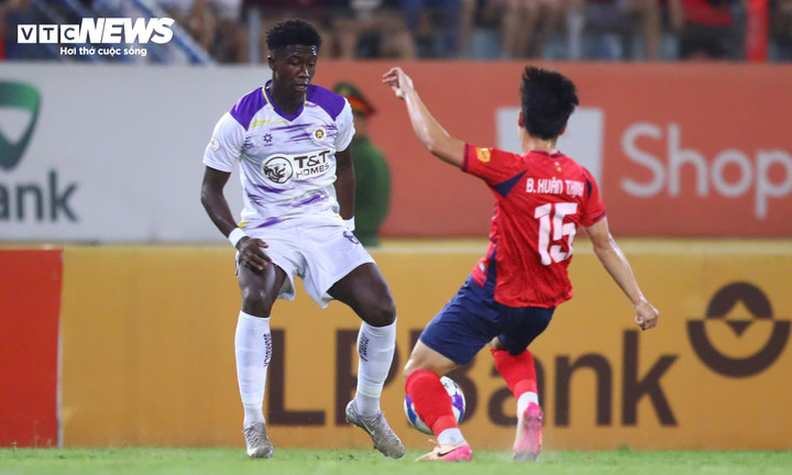 Hà Nội chiếm ưu thế. (Ảnh: Kim Chi)