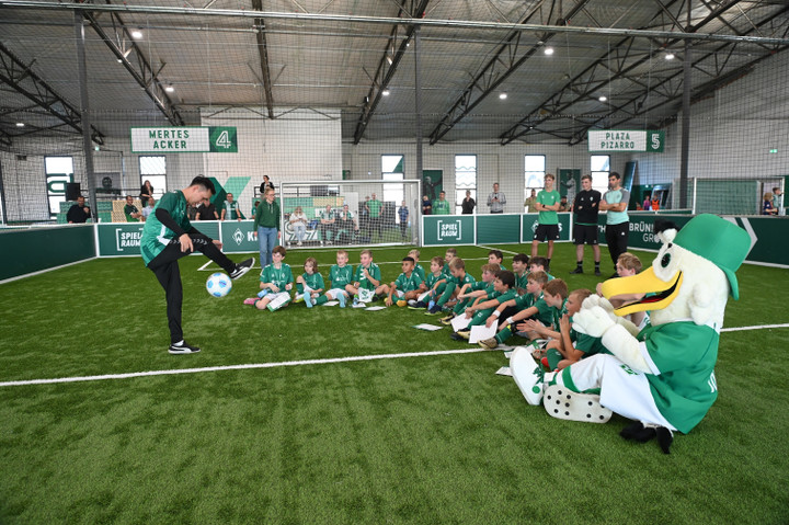 “Phù thủy” bóng đá nghệ thuật Nguyễn Ngọc Phát.