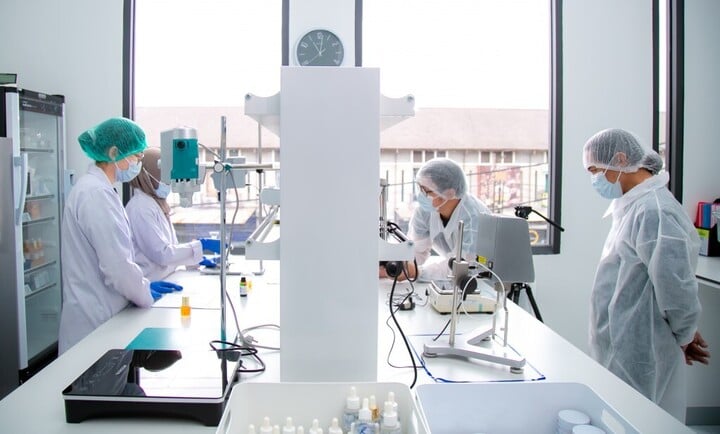 8 trường Đại học New Zealand đều nằm trong top 2% các trường ĐH tốt nhất thế giới, với mức đầu tư cho nghiên cứu lên đến 1,4 tỷ NZD/năm