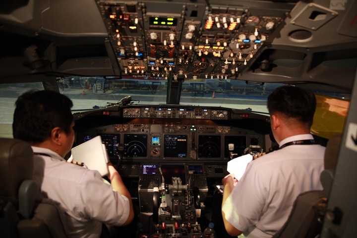 Tàu bay được kiểm tra kĩ càng, đảm bảo tiêu chuẩn đưa vào khai thác.