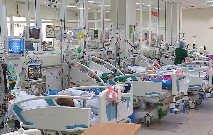 Trong số các bệnh nhân nặng nằm hồi sức tích cực, nhiều bệnh nhân có bệnh nền nhiễm thêm cúm.