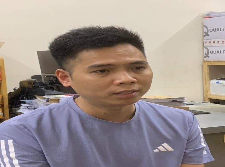 Nguyễn Quốc Hùng, cầm đầu đường dây lừa đảo. (Ảnh: CA Đồng Nai)