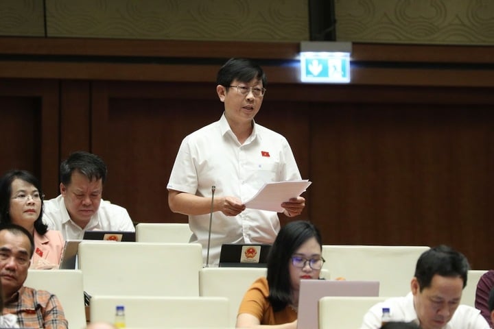 Đại biểu Nguyễn Hữu Thông. (Ảnh: Media Quốc hội).