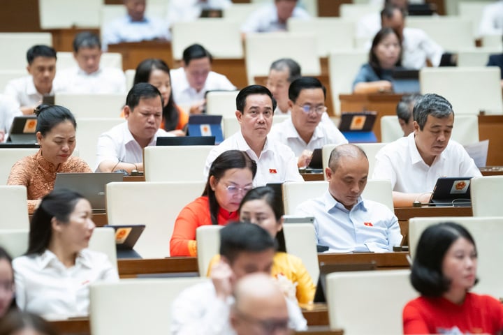 Đại biểu tham dự Kỳ họp thứ 9, Quốc hội khóa XV. (Ảnh: quochoi.vn)