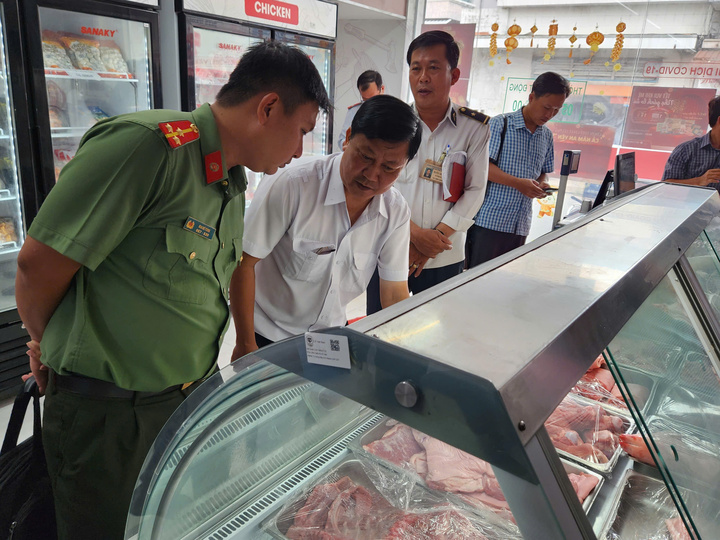 Trước khi bị tố bán thịt heo bẩn, Công ty C.P. Việt Nam kinh doanh thế nào?