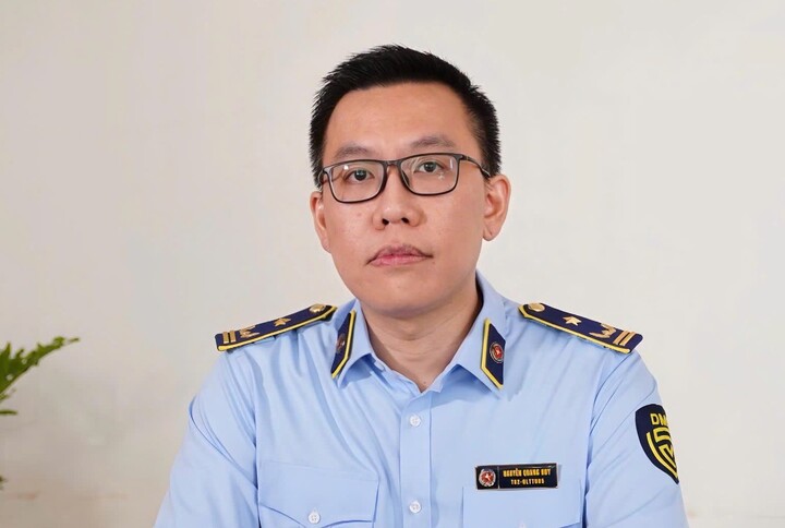 "Người bán hàng trộn lẫn thuốc thật thuốc giả đánh lừa cơ quan chức năng"