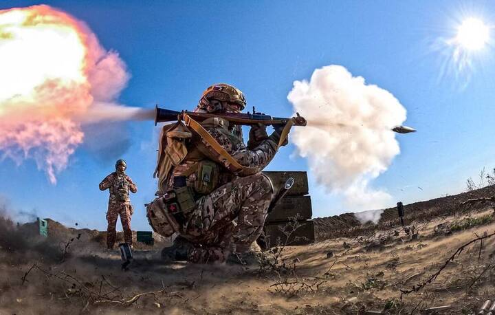 Binh sĩ Nga giao tranh với lực lượng Ukraine ở Kursk. (Ảnh: TASS)