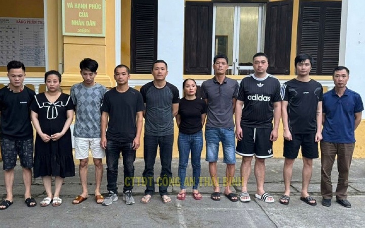 Chiêu trò ‘rửa tiền’ qua mặt ngân hàng của đường dây đánh bạc nghìn tỷ - 1