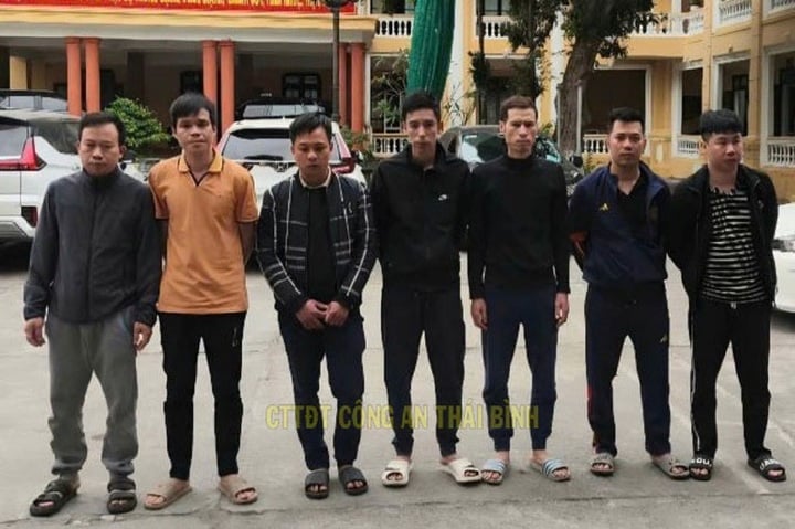 Chiêu trò ‘rửa tiền’ qua mặt ngân hàng của đường dây đánh bạc nghìn tỷ - 2