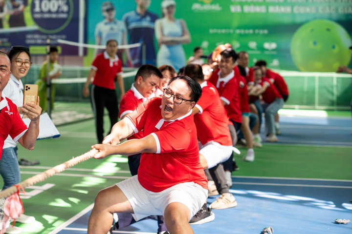 Chương trình hội thao thổi bùng tinh thần nhiệt huyết, đoàn kết và bứt phá là nét đẹp trong văn hóa doanh nghiệp được Vạn Xuân Group duy trì suốt 20 năm qua.