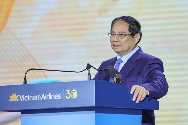 Thủ tướng: Vietnam Airlines là cánh chim đầu đàn của ngành hàng không