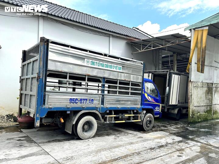 Đoàn kiểm tra mời chủ các cửa hàng Fresh Shop - Công ty C.P ở Sóc Trăng làm việc - 3