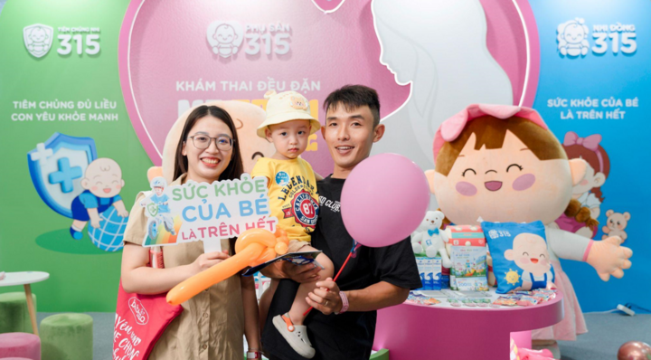 Hệ thống Y tế 315 mang đến triển lãm 3 thương hiệu chăm sóc sức khỏe hàng đầu cho trẻ em và phụ nữ, gồm có Nhi đồng 315, Tiêm chủng Nhi 315 và Phụ sản 315. Giữa hàng trăm thương hiệu trong triển lãm Vietbaby Fair, Hệ thống Y tế 315 nổi bật nhờ vào không gian rộng rãi, nhiều chương trình tương tác cho bé và gia đình cùng tham gia.