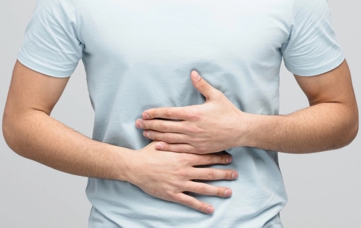 Đau bụng kéo dài, đi khám phát hiện ung thư giai đoạn cuối