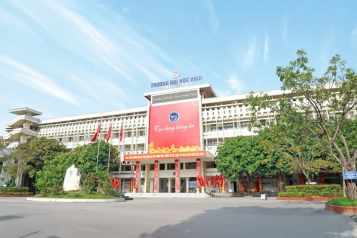 Vinh-Universität.