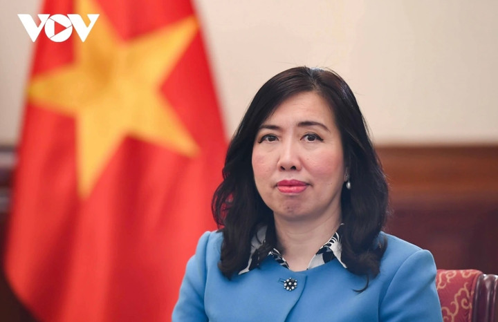 Thứ trưởng Bộ Ngoại giao Lê Thị Thu Hằng.