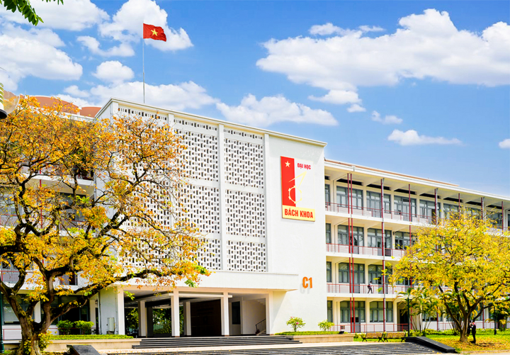 Hanoi University of Science and Technology speaks out about student suspected of food poisoning after military meal. (Illustration photo)