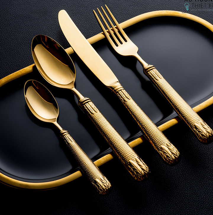 Quy tắc dùng dao nĩa là một "bí ẩn" đối với nhiều người Việt.