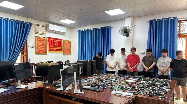 Nghi phạm liên quan và tang vật thu giữ được trong chuyên án