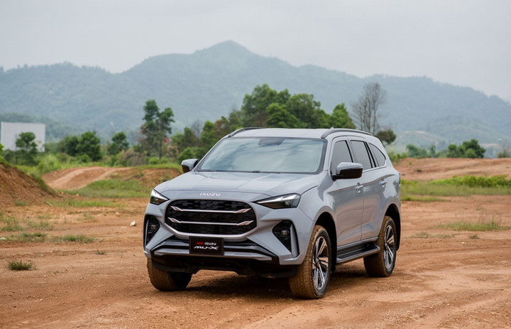 Isuzu mu-X 2025 ra mắt Việt Nam, giá cao nhất gần 1,27 tỷ đồng - 1