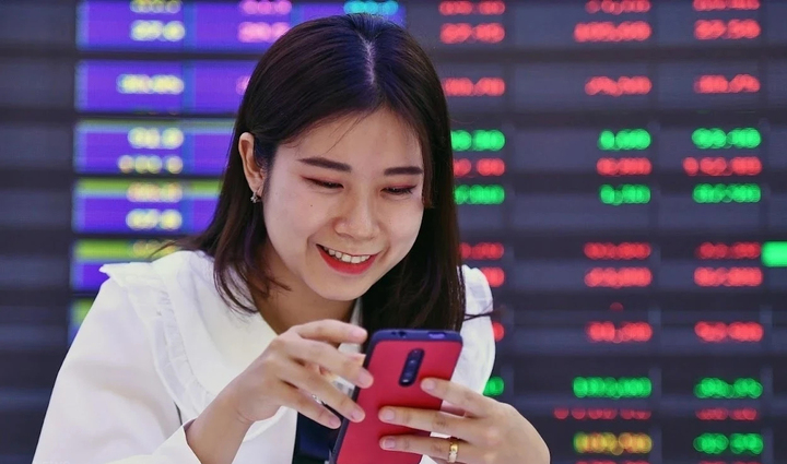 Việt Nam lần đầu vượt 10 triệu tài khoản chứng khoán