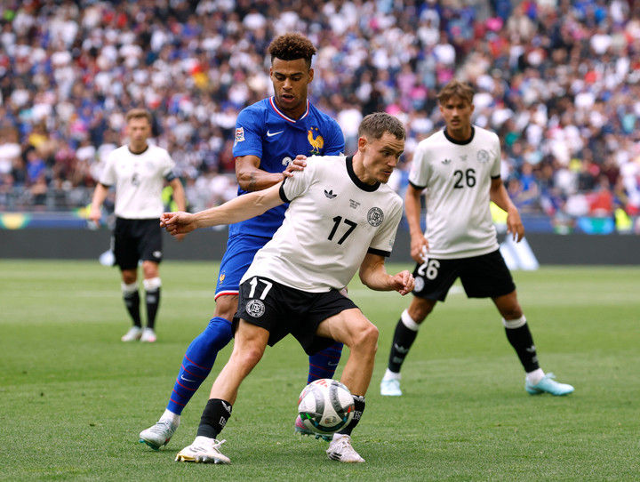 Hàng công của đội tuyển Đức bị vô hiệu hóa khi Wirtz bị khóa chặt.