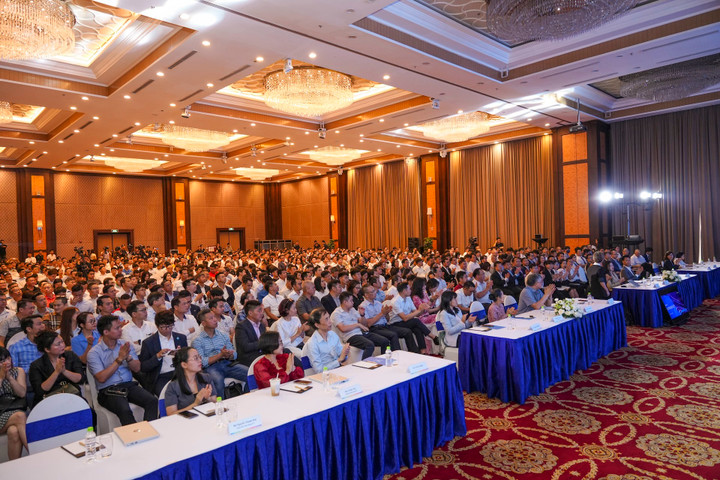 Hơn 1.000 doanh nghiệp hàng đầu đang hoạt động trong lĩnh vực sản xuất công nghiệp, phụ trợ tại Việt Nam tham dự hội nghị. (Ảnh: Vinfast)
