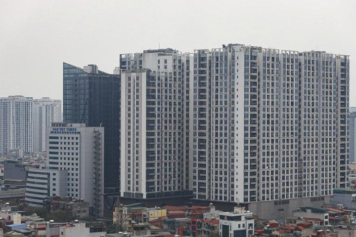 Muốn chặn giá nhà tăng, cần sửa ngay quy định thu bổ sung tiền sử dụng đất