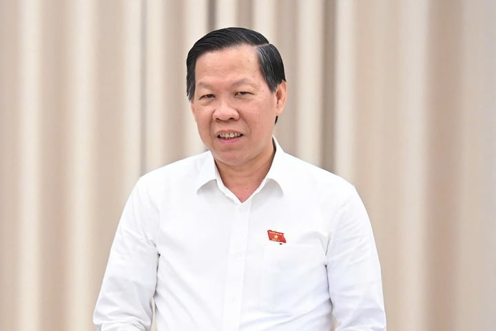 国会経済財政委員会のファン・ヴァン・マイ委員長。
