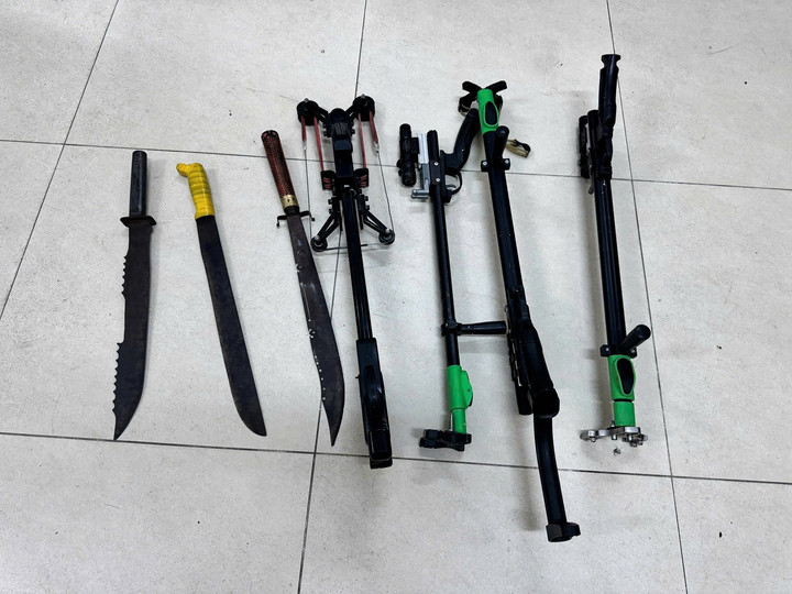 Hung khí được sử dụng để gây rối.