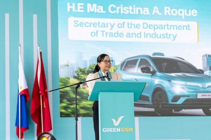 Bà Ma. Cristina A. Roque - Bộ trưởng Bộ Công Thương (DTI) phát biểu tại sự kiện.