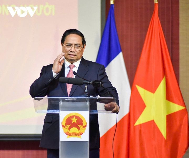 Tại buổi gặp mặt, Thủ tướng nêu rõ, quan hệ Việt Nam - Pháp rất tốt.