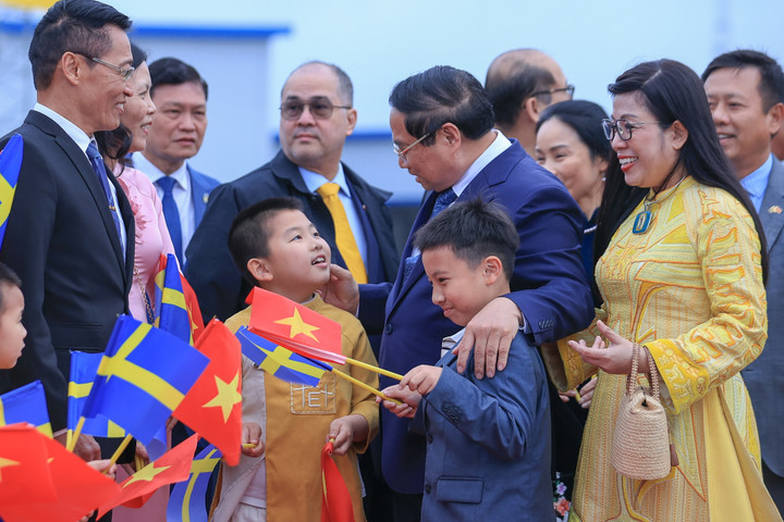 Đây là chuyến thăm đầu tiên của Thủ tướng Việt Nam đến Thụy Điển trong vòng 6 năm qua, nhằm làm sâu sắc hơn nữa quan hệ giữa Việt Nam với Thụy Điển. (Ảnh: VGP/Nhật Bắc)