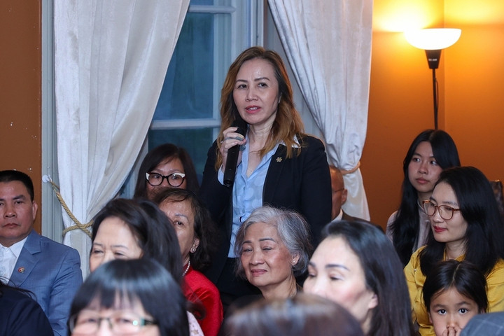 Bà Vũ Quỳnh Nga, chuyên gia trong lĩnh vực năng lượng hạt nhân, đề xuất Việt Nam xem xét hợp tác với Thụy Điển trong lĩnh vực này. (Ảnh: VGP/Nhật Bắc)