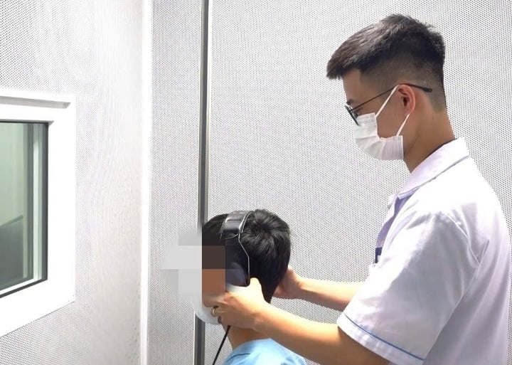 Sau 2 ngày điều trị tích cực, thính lực tai trái cải thiện rõ rệt. (Ảnh: BVCC)