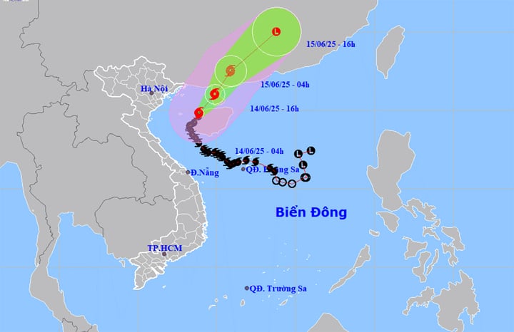 Dự báo đường đi, khu vực ảnh hưởng của bão số 1 Wutip. (Nguồn: NCHMF)