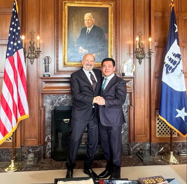 US-Handelsminister Howard Lutnick freute sich, nach der letzten Verhandlungssitzung im Mai 2025 in den Vereinigten Staaten erneut mit Industrie- und Handelsminister Nguyen Hong Dien zusammenzutreffen.