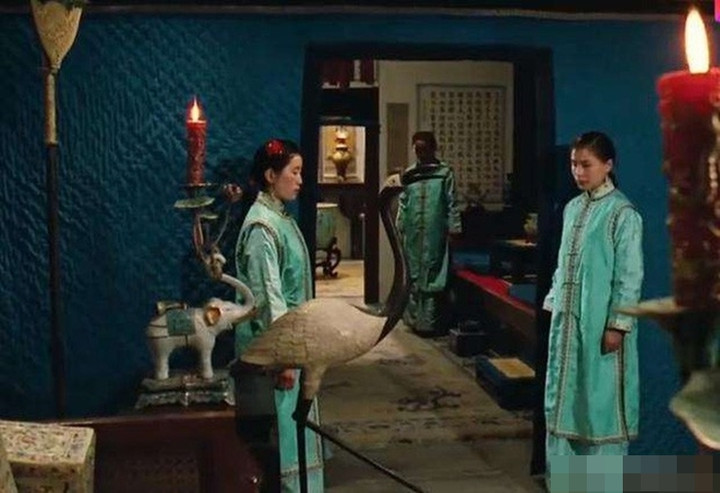 Sống trong cung đình, các cung nữ phải tuân theo một hệ thống quy tắc hết sức khắt khe. (Ảnh: Sohu)