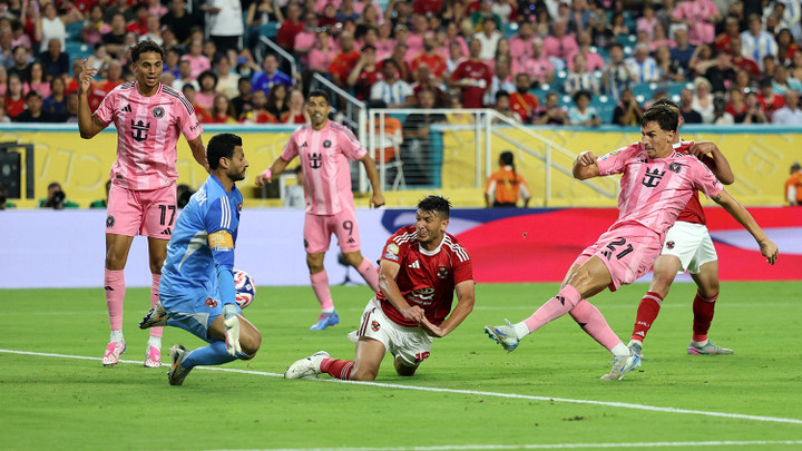 Inter Miami bỏ lỡ cơ hội tốt nhất từ đầu trận. (Ảnh: Reuters)