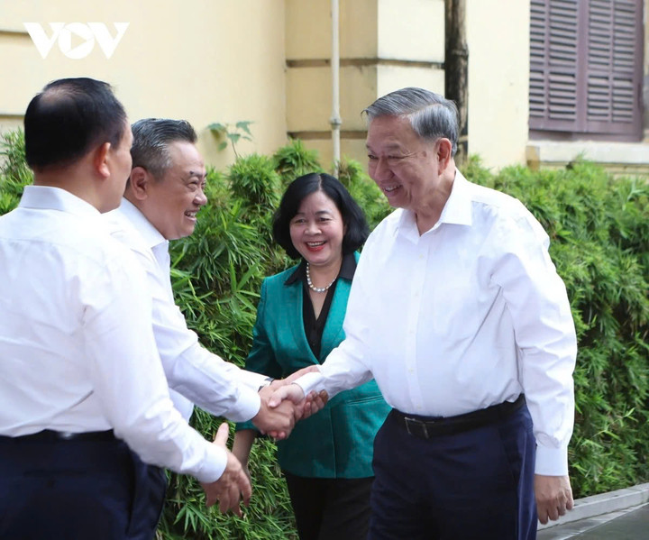 Tổng Bí thư Tô Lâm làm việc với Ban Thường vụ Thành uỷ Hà Nội.
