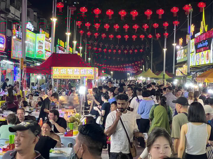 Điểm du lịch chợ đêm Kuala Lumpur.